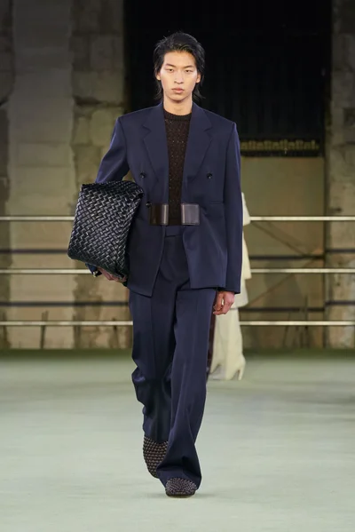 Look 6